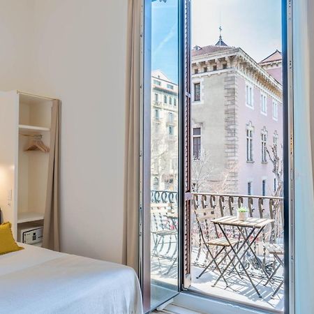Feelathome Casa Bertrand Barcelona Ngoại thất bức ảnh