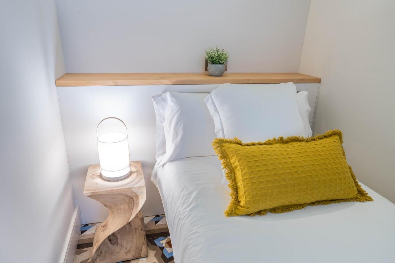 Feelathome Casa Bertrand Barcelona Ngoại thất bức ảnh