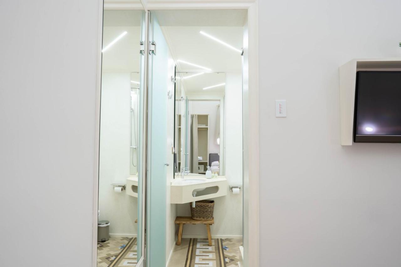 Feelathome Casa Bertrand Barcelona Ngoại thất bức ảnh