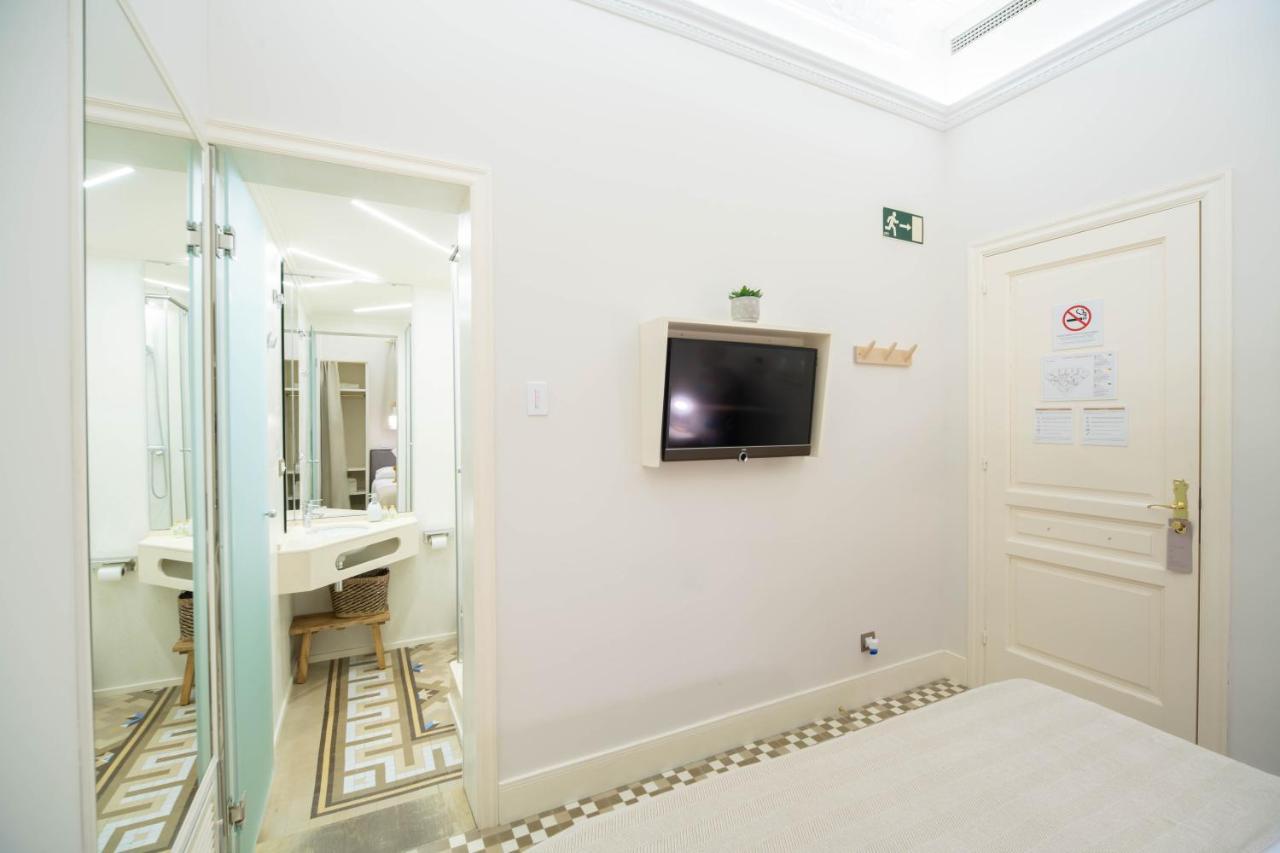 Feelathome Casa Bertrand Barcelona Ngoại thất bức ảnh