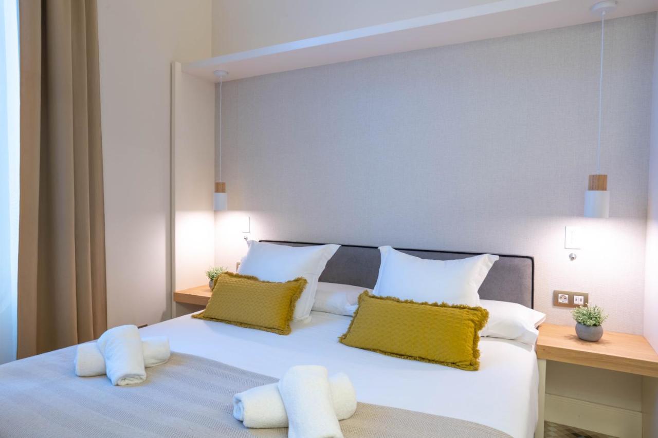 Feelathome Casa Bertrand Barcelona Ngoại thất bức ảnh