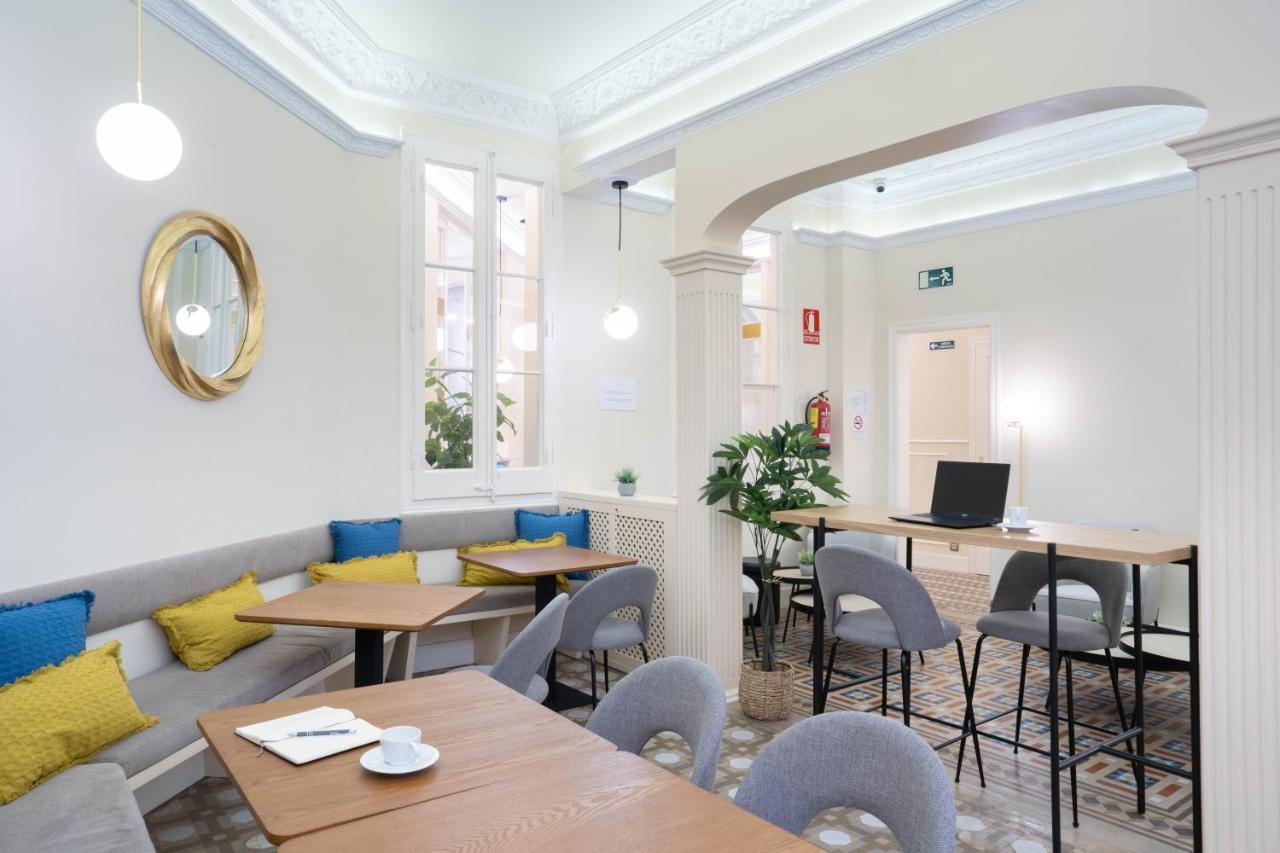 Feelathome Casa Bertrand Barcelona Ngoại thất bức ảnh