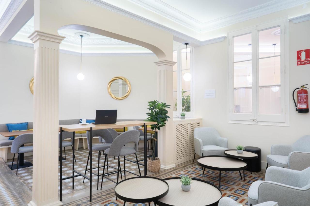 Feelathome Casa Bertrand Barcelona Ngoại thất bức ảnh
